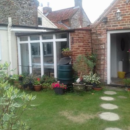 Mauds Cottage 1 West Raynham Exterior foto